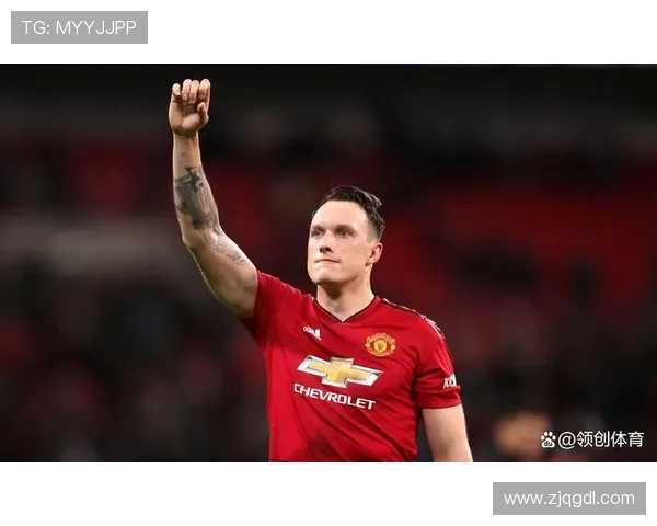 菲尔琼斯：教练不应批评球员不够优秀 我期待阿莫林取得成功